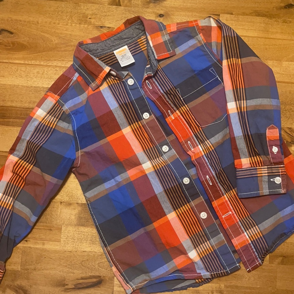 Boys Gymboree plaid button-up shirt (XS 4)